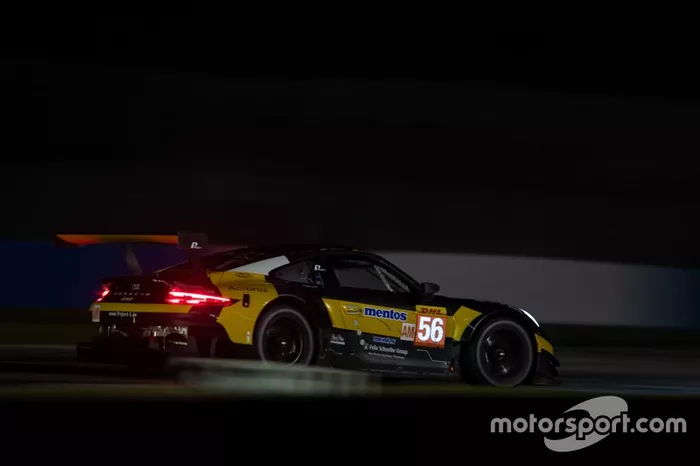 #56 Team Project 1 Porsche 911 RSR: Jörg Bergmeister, Patrick Lindsey, Egidio Perfetti