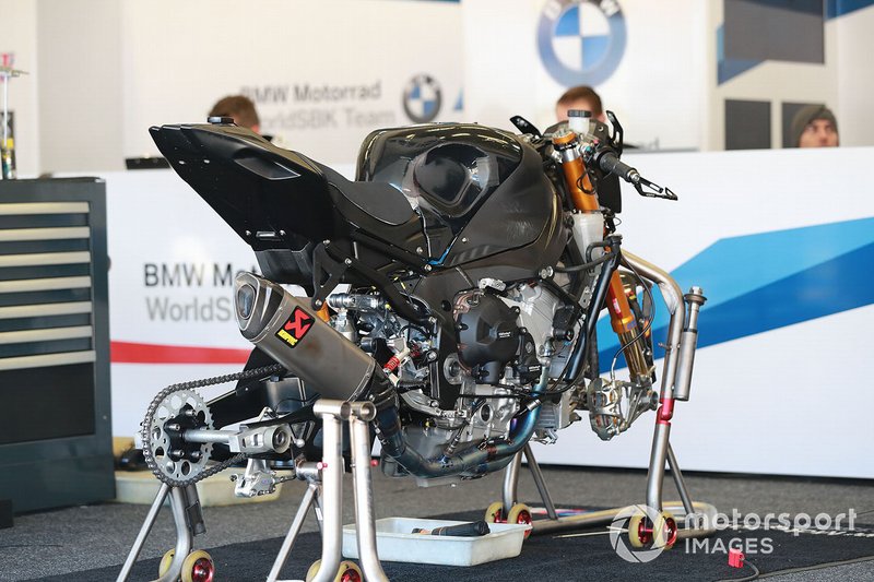 Bike of Tom Sykes, BMW Motorrad WorldSBK Team
