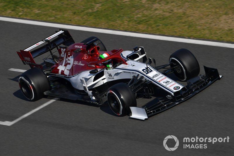 Mais rápido pela manhã, Antonio Giovinazzi ficou em quinto à tarde, com a Alfa Romeo