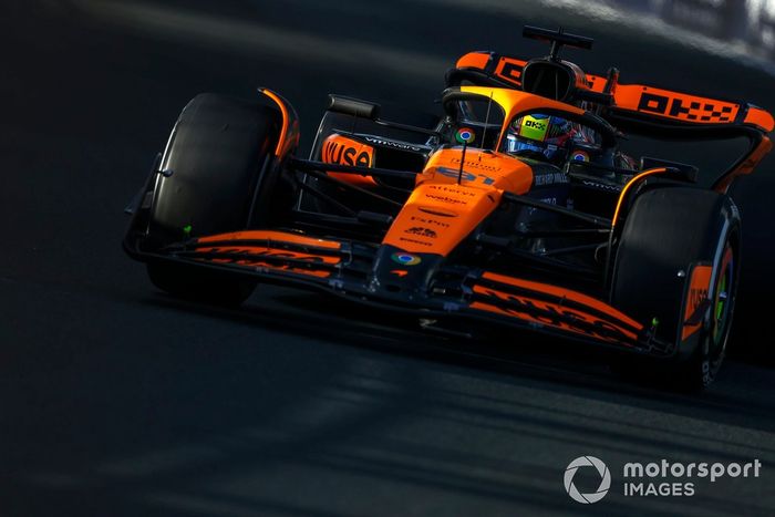 Oscar Piastri, McLaren MCL38 