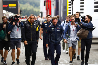 Cyril Abiteboul, Renault Sport F1 Team, Christian Horner, Red Bull Racing