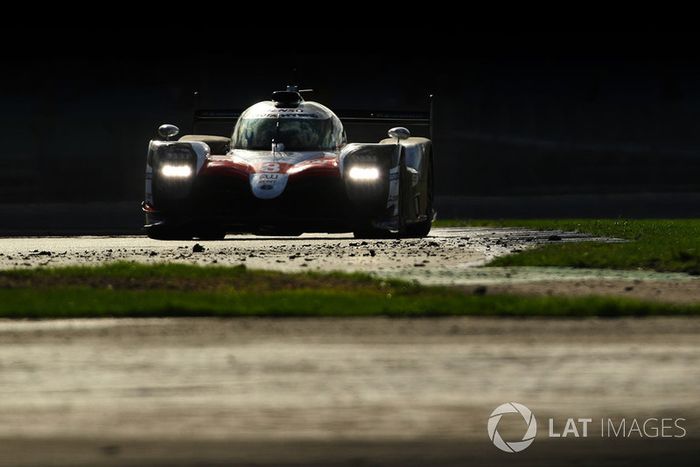 #8 Toyota Gazoo Racing Toyota TS050: Sebastien Buemi, Kazuki Nakajima, Fernando Alonso
