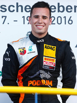 Race winnaar Joseph Mawson, Van Amersfoort Racing