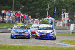 Eddy Mión, Eddy Mión Competición; Rodrigo Aramendía, Peugeot Petrobras y Fabricio Larratea, Hyundai
