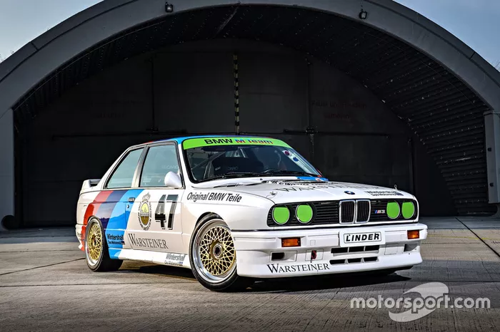 BMW M3 DTM E30