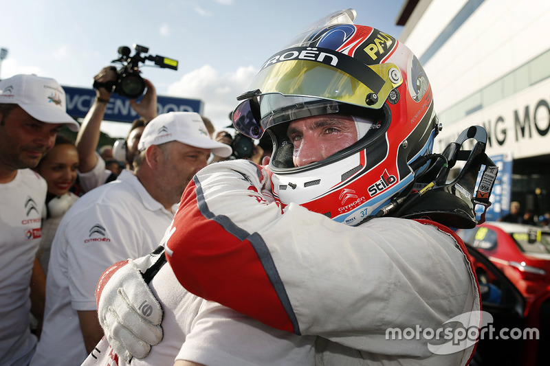 Şampiyon José María López, Citroën World Touring Car Team, Citroën C-Elysée WTCC