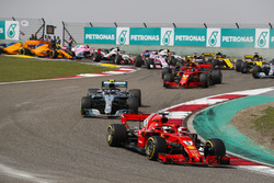 Себастьян Феттель, Ferrari SF71H, Валттері Боттас, Mercedes AMG F1 W09, Кімі Райкконен, Ferrari SF71H, Макс Ферстаппен, Red Bull Racing RB14 Tag Heuer