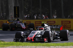 Кевин Магнуссен и Ромен Грожан, Haas F1 Team VF-18