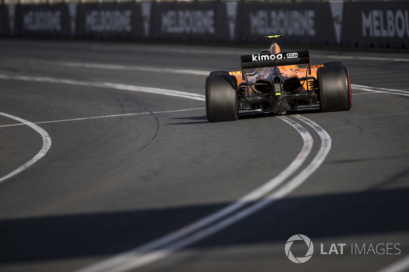 Stoffel Vandoorne, McLaren MCL33 Renault