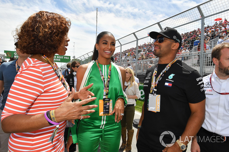 Gayle King, TV Host and Seattle Seahawks Quarterback Russell Wilson, on the grid