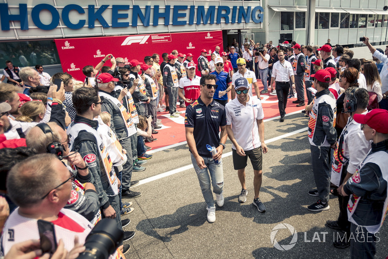 Daniel Ricciardo, Red Bull Racing y Sergio Perez, Force India