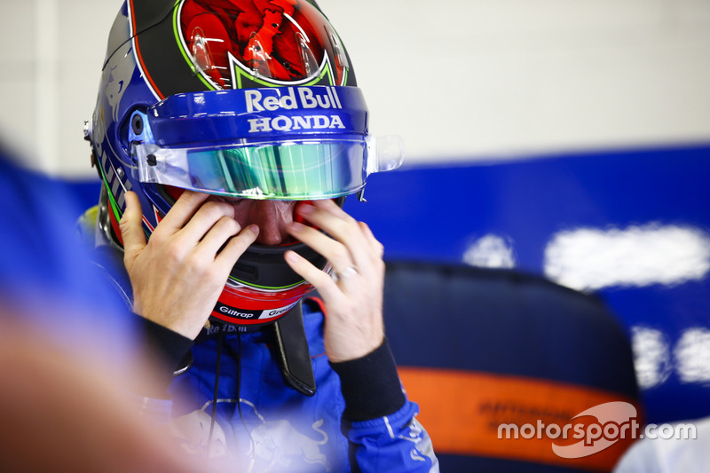 16 місце — Брендон Хартлі (Нова Зеландія, Toro Rosso) — коефіцієнт 3001,00