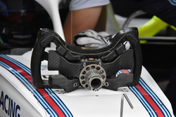 Lance Stroll, Williams FW41 steering wheel