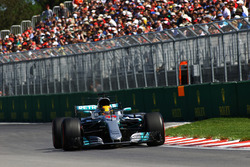 Льюис Хэмилтон, Mercedes-Benz F1 W08
