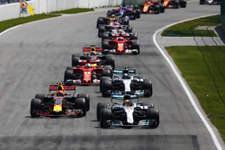 Lewis Hamilton, Mercedes AMG F1 W08, Max Verstappen, Red Bull Racing RB13, Valtteri Bottas, Mercedes