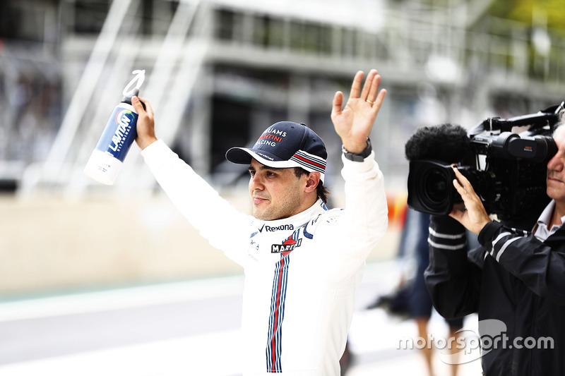 Felipe Massa, Williams, winkt dem Publikum