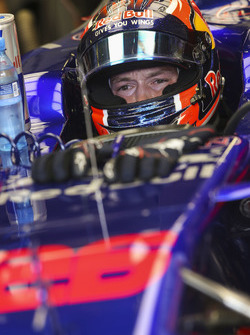 Даниил Квят, Scuderia Toro Rosso