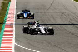 Lance Stroll, Williams FW40, Marcus Ericsson, Sauber C36