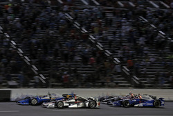 Scott Dixon, Chip Ganassi Racing Honda, Will Power, Team Penske Chevrolet