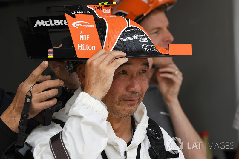 McLaren fan and hat