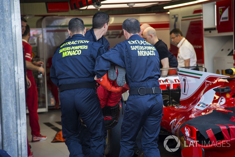 Medical Team practice driver extraction at Ferrari