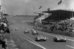 Karl Kling and Juan Manuel Fangio, Mercedes-Benz W 196 R