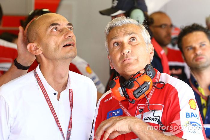 Claudio Domenicali, Director General de Ducati, Davide Tardozzi, director del equipo Ducati Team