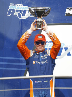 Scott Dixon, Chip Ganassi Racing Honda, podium