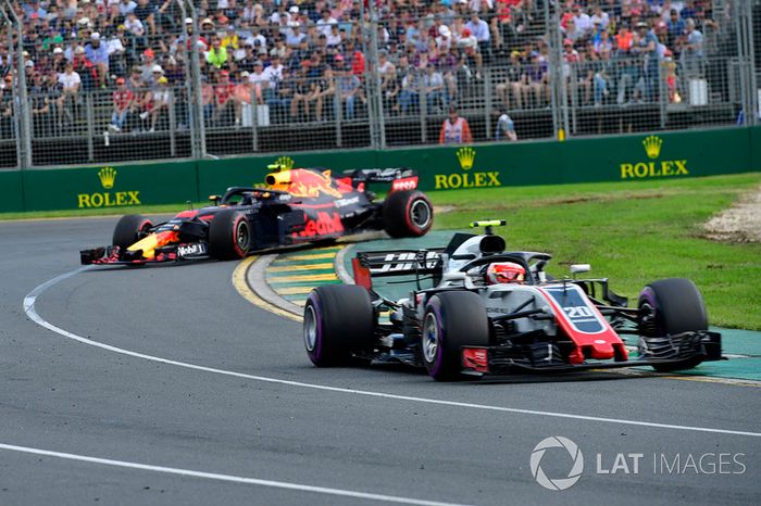 Kevin Magnussen, Haas F1 Team VF-18, Max Verstappen, Red Bull Racing RB14