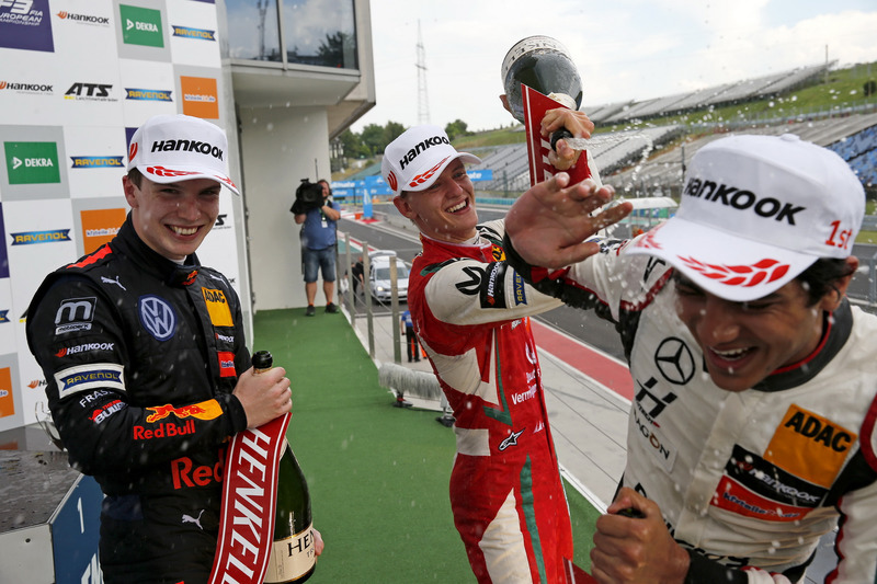 Podium : Dan Ticktum, Motopark Dallara F317 - Volkswagen, Mick Schumacher, PREMA Theodore Racing Dallara F317 - Mercedes-Benz, Enaam Ahmed, Hitech Bullfrog GP Dallara F317 - Mercedes-Benz