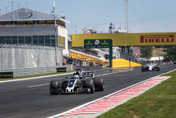 Romain Grosjean, Haas VF-17