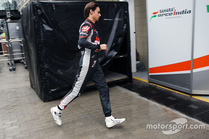 Esteban Gutierrez, Haas F1 Team after he retired from the race