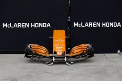 McLaren MCL32 front wing