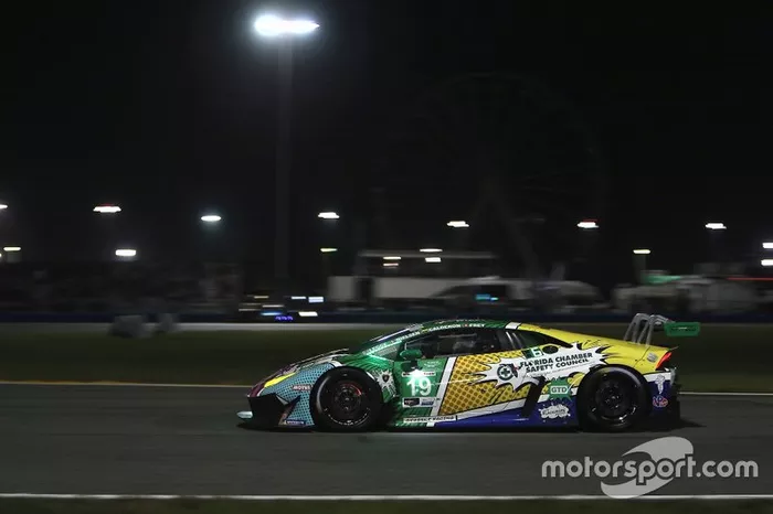 #19 GEAR Racing powered by GRT Grasser Lamborghini Huracan GT3: Christina Nielsen, Katherine Legge, Tatjana Calderon, Rahel Frey