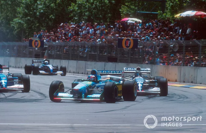 Damon Hill, Williams FW16B Renault, Michael Schumacher, Benetton B194 Ford