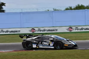 Lamborghini Huracan-S.GTCup #102, Antonelli Motorsport: Petrolini-Valente