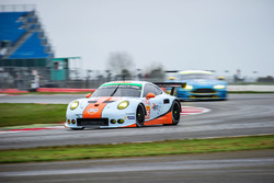 #86 Gulf Racing Porsche 911 RSR: Michael Wainwright, Adam Carroll, Ben Barker