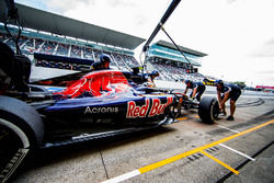 Карлос Сайнс-мол., Scuderia Toro Rosso