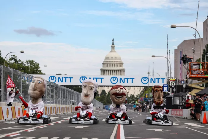 George Washington, Thomas Jefferson, Teddy Roosevelt and Abe Lincoln race go karts