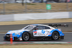 #24 フォーラムエンジニアリングADVAN GT-R