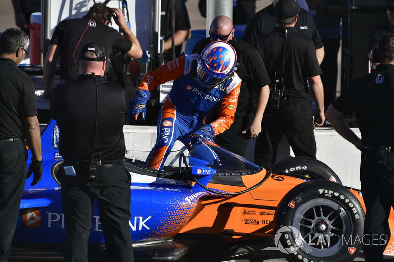 Scott Dixon, Chip Ganassi Racing Honda tests the aeroscreen