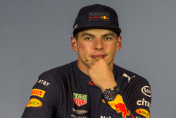 Max Verstappen, Red Bull Racing en la rueda de prensa