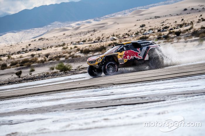 #300 Peugeot Sport Peugeot 3008 DKR: Stéphane Peterhansel, Jean-Paul Cottret