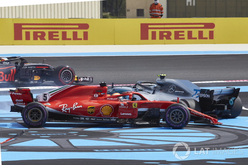 Vettel and Bottas after their race start clash