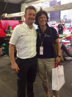 Monika Schreiner, LGT Group, mit Allan McNish, responsabile Audi Sport