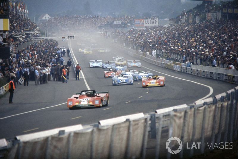 Arturo Merzario, Carlos Pace, Ferrari 312PB leads Jacky Ickx, Brian Redman, Ferrari 312PB, Jean-Pier