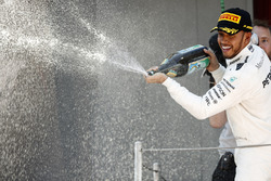 Podium: race winner Lewis Hamilton, Mercedes AMG F1