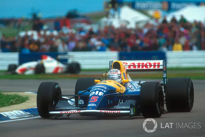 Nigel Mansell também superou marca de Stewart
