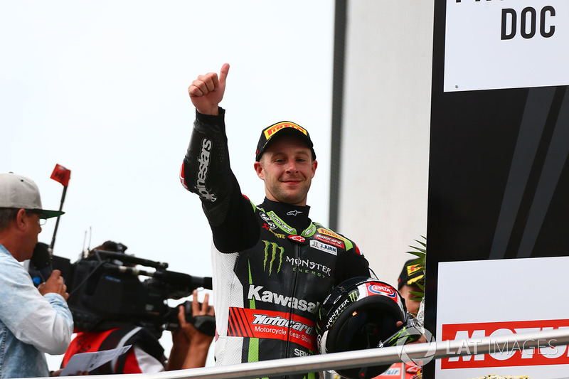 Podio: il secondo classificato Jonathan Rea, Kawasaki Racing