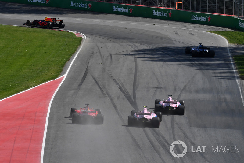 Isso permitiu a aproximação de Vettel, que superou ambas as Force India para terminar em quarto.